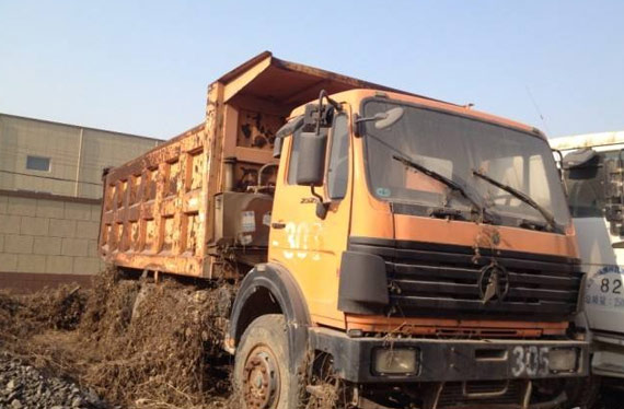 重庆嘉峪关报废车回收,车辆报废回收公司